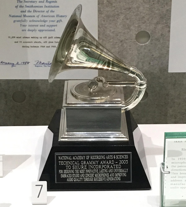 "2003 Technical Grammy award" by 'Member of a zZounds, but they are not sure about who took it' (Mason Souza - Copy Editor from there) is licensed under CC BY-SA 3.0. To view a copy of this license, visit https://creativecommons.org/licenses/by-sa/3.0/?ref=openverse.